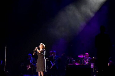 Mireille Mathieu se setká se svými fanoušky na velké evropské Anniversary Tour